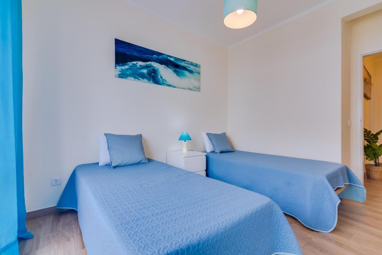Quarteira 2Br - Near The Beach At Homesbyfc Kültér fotó