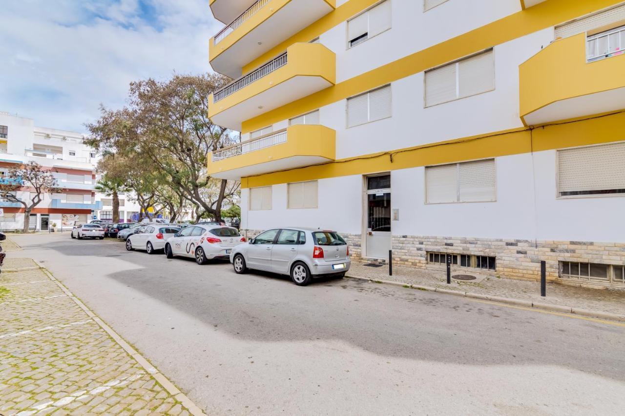 Quarteira 2Br - Near The Beach At Homesbyfc Kültér fotó